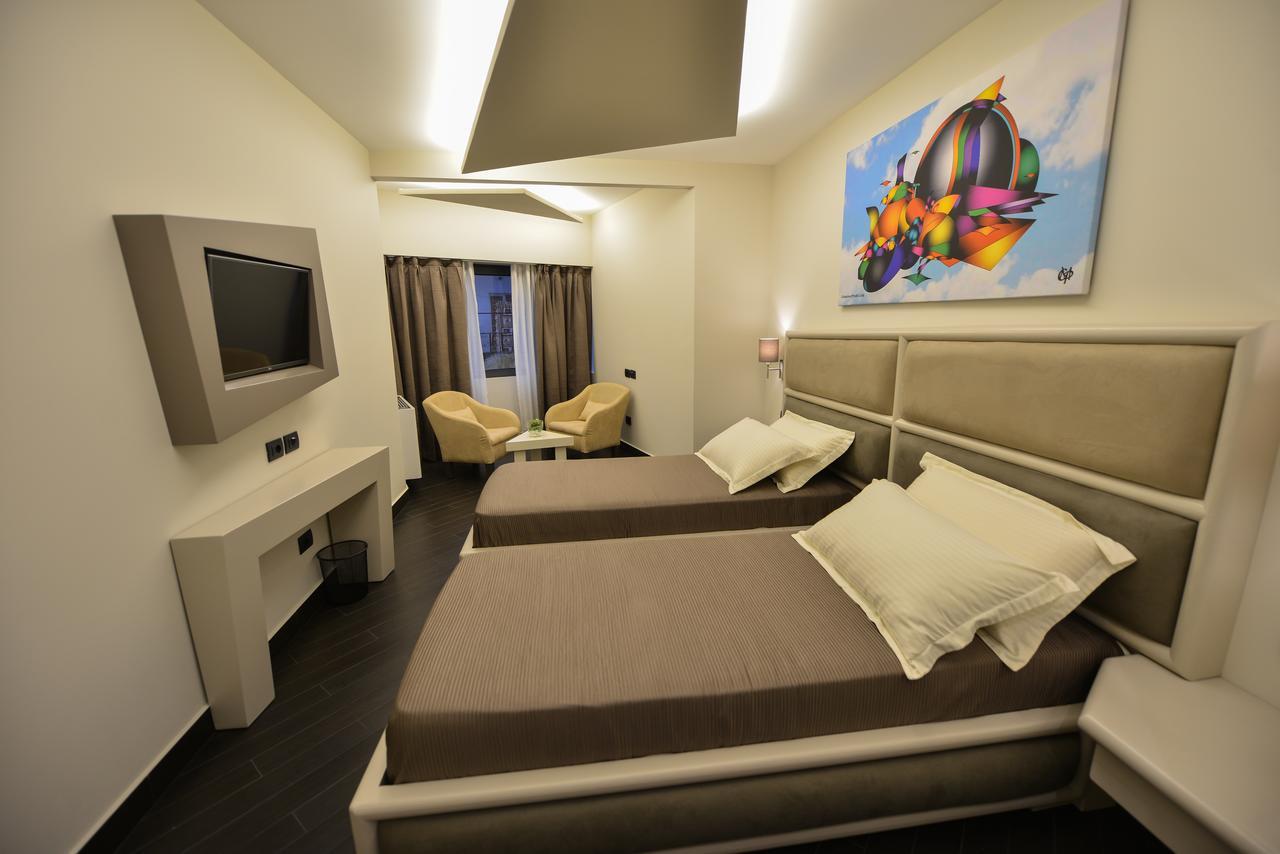 Petit Hotel Elita Shkoder Exterior photo